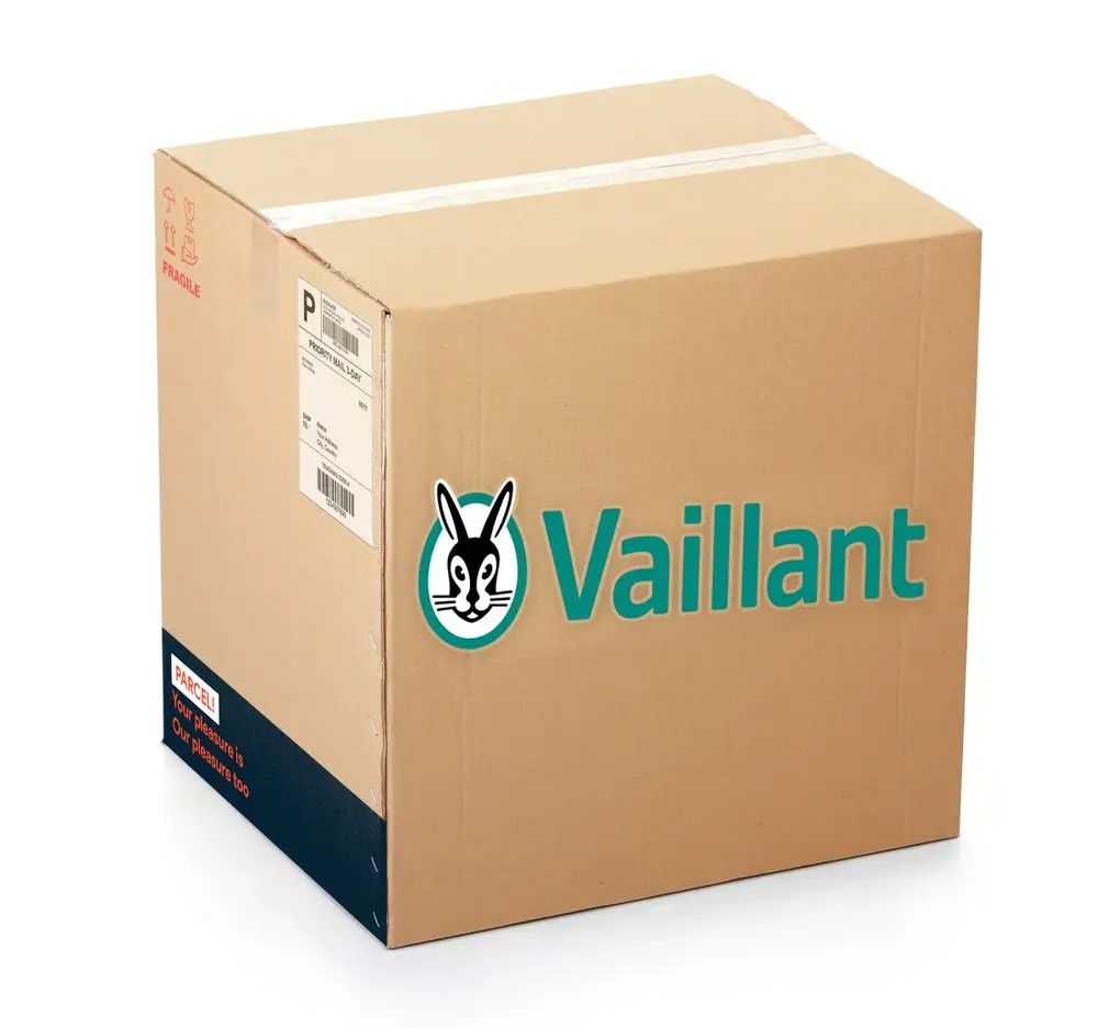 Kartonkiste mit Aufdruck der Marke Vaillant. Verpackung mit Versandetikett, zeigt den Aufdruck "Fragile" und einen Hinweis auf den Versanddienstleister.